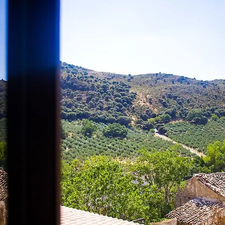 Pensión Restaurante Sierra De La Martina Charilla